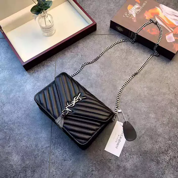 ブランド イヴサンローラン/YSL  バッグ	